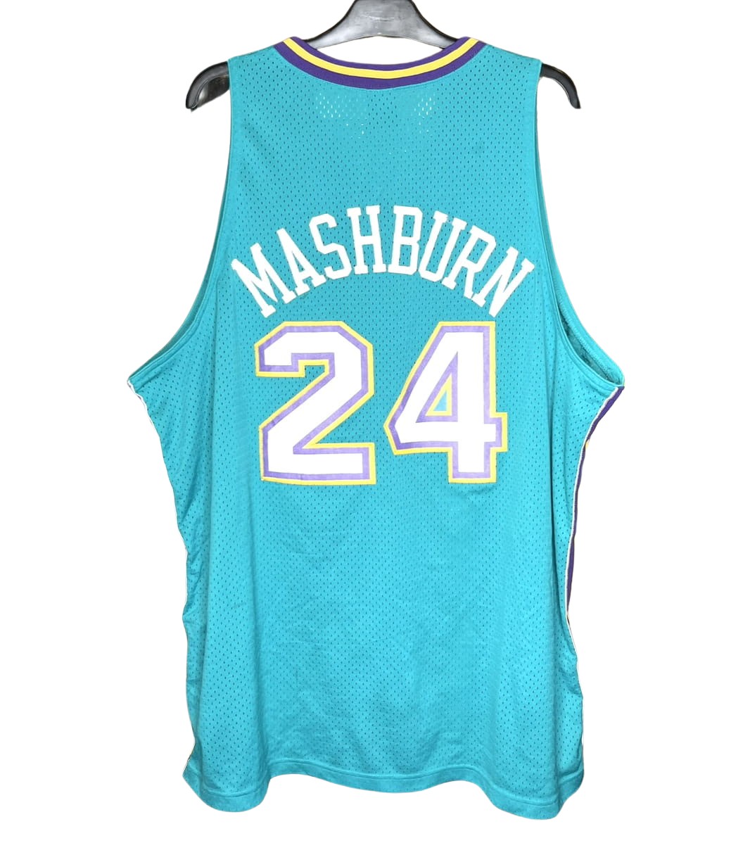 New Orleans Hornets - 24 Jamal Mashburn